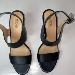 Great conditions, used only a few tomes